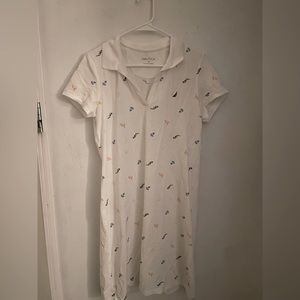 It is very comfortable and nice to wear.